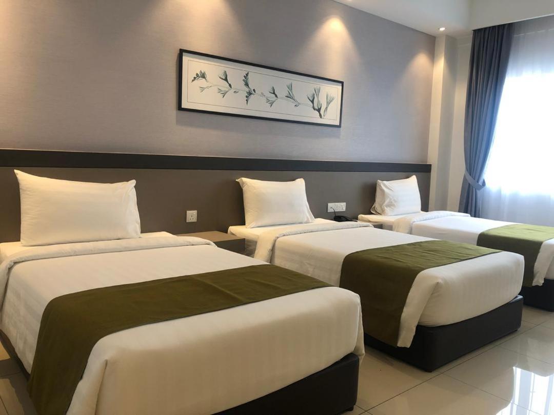 Savanna Hill Resort Ulu Tiram Ruang foto
