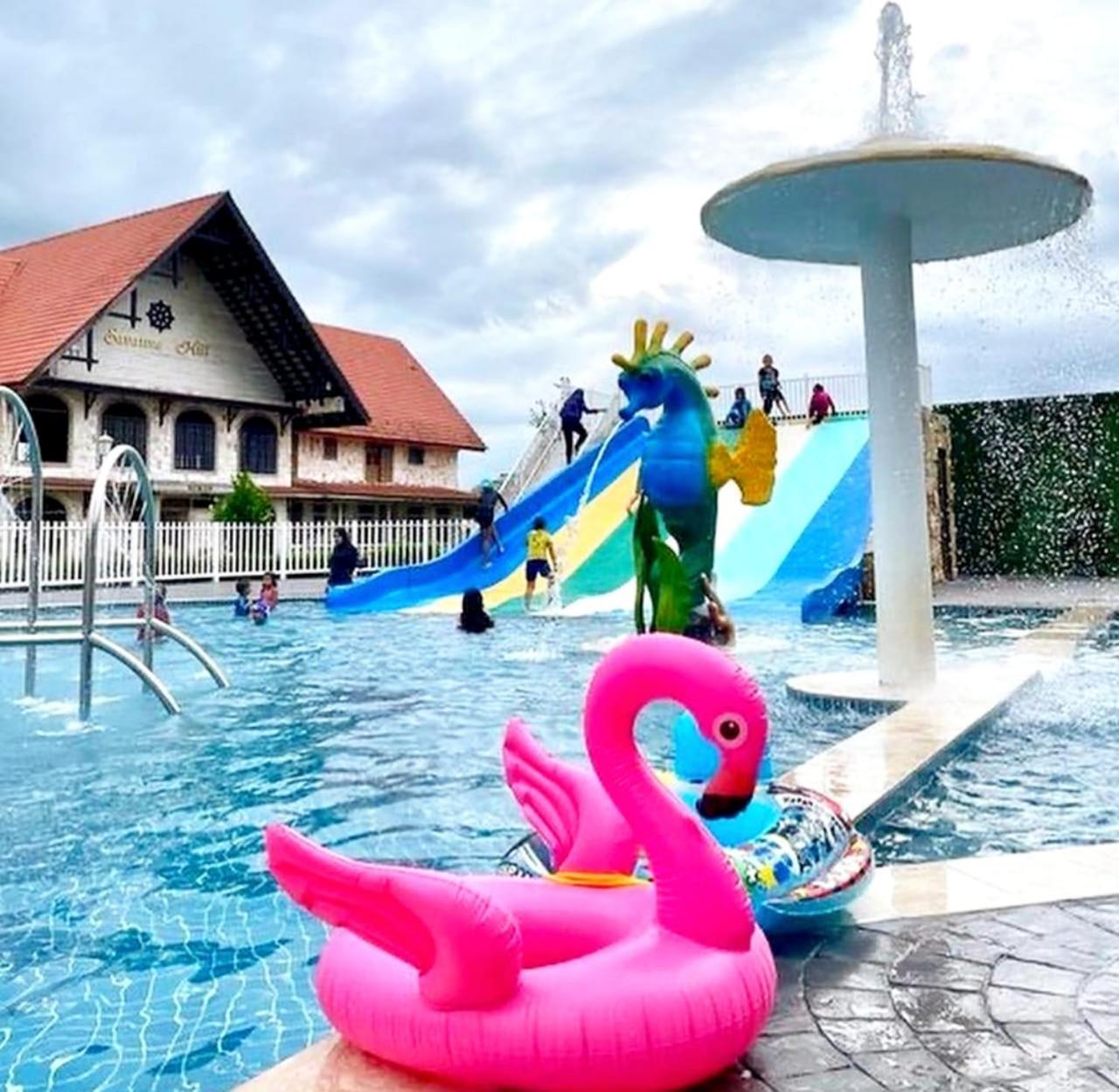 Savanna Hill Resort Ulu Tiram Bagian luar foto